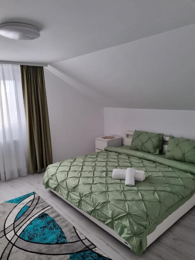 Izabella Guest House Сачеле Екстер'єр фото